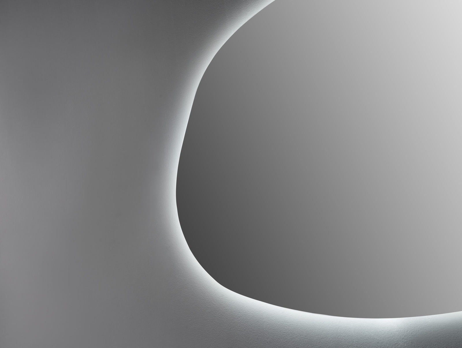 Oglinda LED Asimetrica Premium 140×90 cm, Touch, 3 Tipuri Lumina – Calda, Rece, Naturala