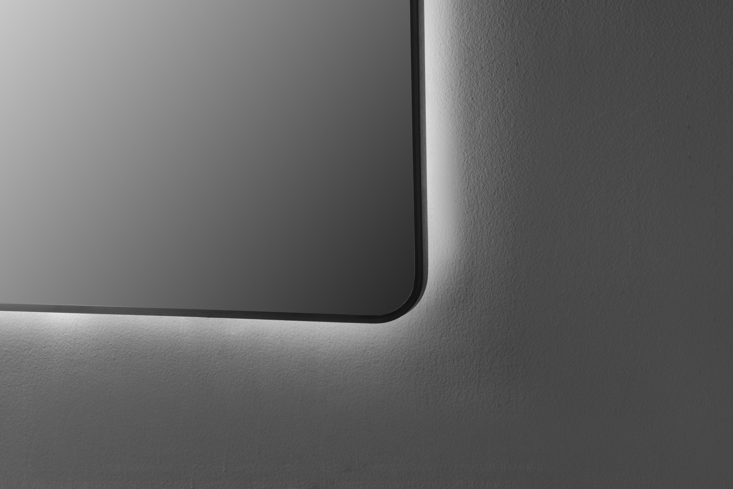 Oglinda LED Patrata Premium 80×80 cm, Rama Neagra, 3 Tipuri de Lumina – Calda, Rece, Neutra